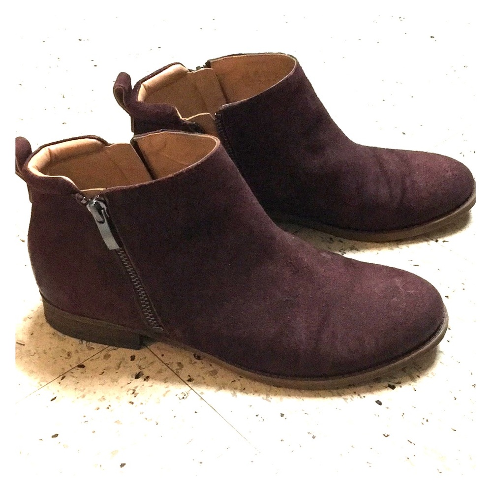 🍁 Deep Purple Suede Booties 🍁